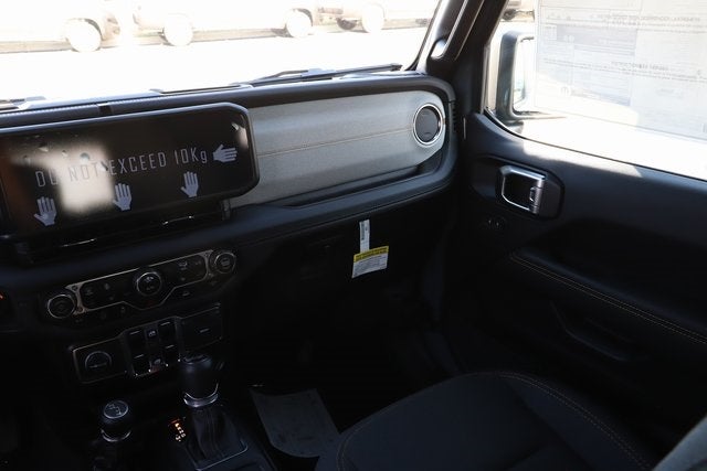 2024 Jeep Wrangler WRANGLER 4-DOOR SAHARA