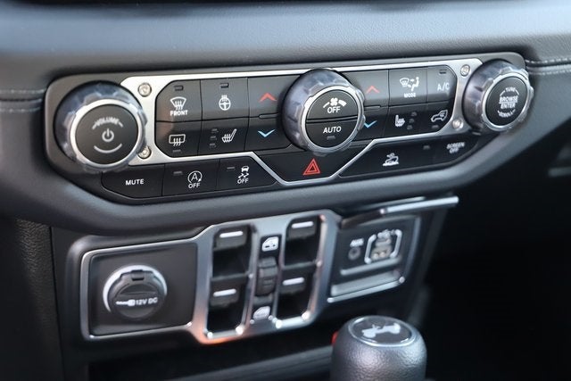 2024 Jeep Wrangler WRANGLER 4-DOOR SAHARA