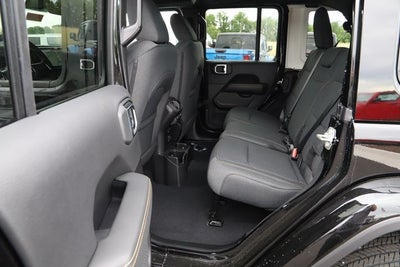 2024 Jeep Wrangler WRANGLER 4-DOOR SAHARA