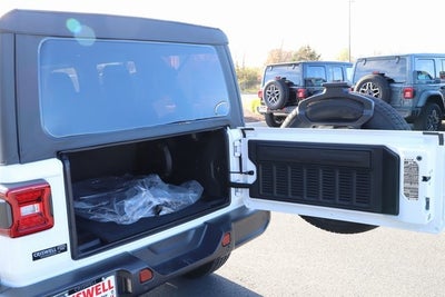 2025 Jeep Wrangler WRANGLER 4-DOOR SAHARA