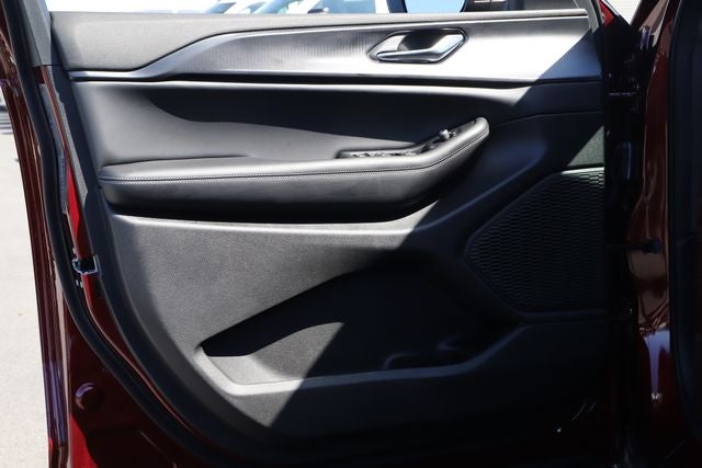 2026 Jeep Grand Cherokee GRAND CHEROKEE LAREDO X 4X4