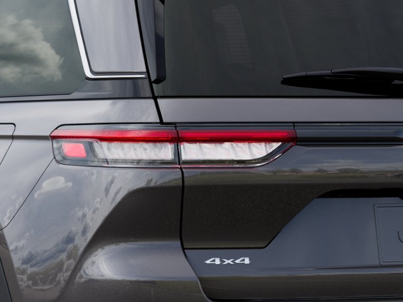 2026 Jeep Grand Cherokee Laredo X