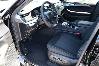 2026 Jeep Grand Cherokee GRAND CHEROKEE LAREDO X 4X4
