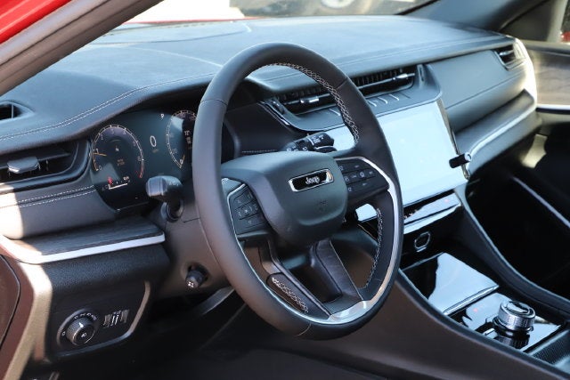 2027 Jeep Grand Cherokee GRAND CHEROKEE LIMITED RESERVE 4X4