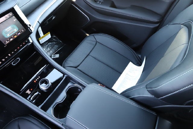 2027 Jeep Grand Cherokee GRAND CHEROKEE LIMITED RESERVE 4X4