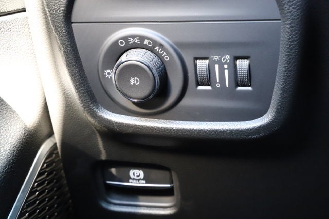 2027 Jeep Grand Cherokee GRAND CHEROKEE LIMITED RESERVE 4X4