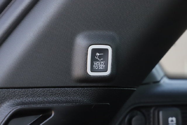 2027 Jeep Grand Cherokee GRAND CHEROKEE LIMITED RESERVE 4X4