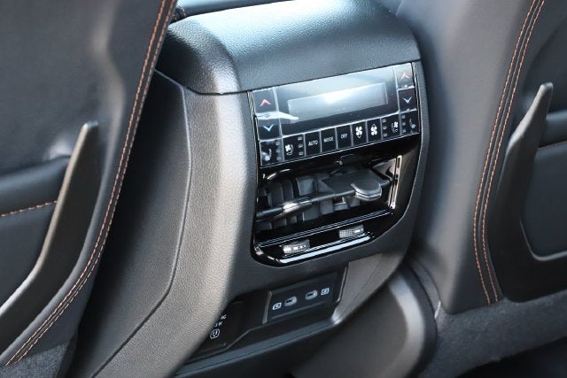 2027 Jeep Grand Cherokee GRAND CHEROKEE SUMMIT 4X4