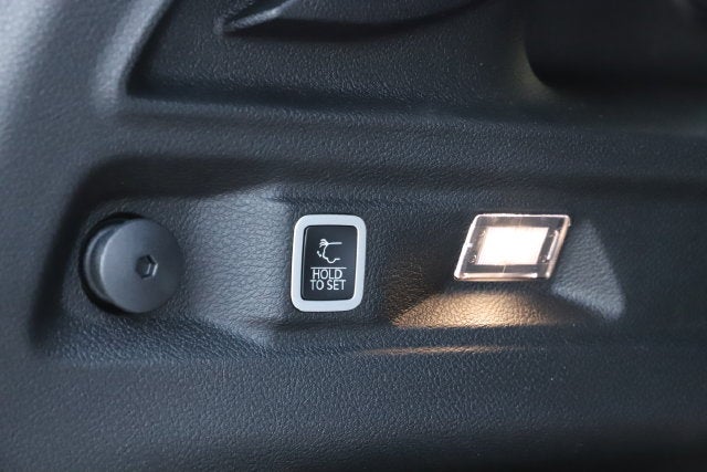 2027 Jeep Grand Cherokee GRAND CHEROKEE L LAREDO X 4X4