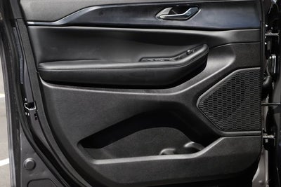 2026 Jeep Grand Cherokee GRAND CHEROKEE L LAREDO X 4X4