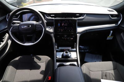 2026 Jeep Grand Cherokee GRAND CHEROKEE L LAREDO X 4X4