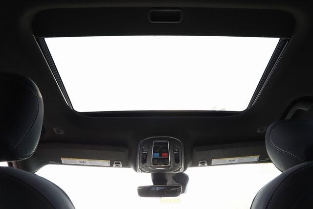 2025 Jeep Grand Cherokee GRAND CHEROKEE L LAREDO X 4X4