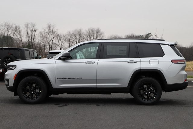 2025 Jeep Grand Cherokee GRAND CHEROKEE L ALTITUDE X 4X4