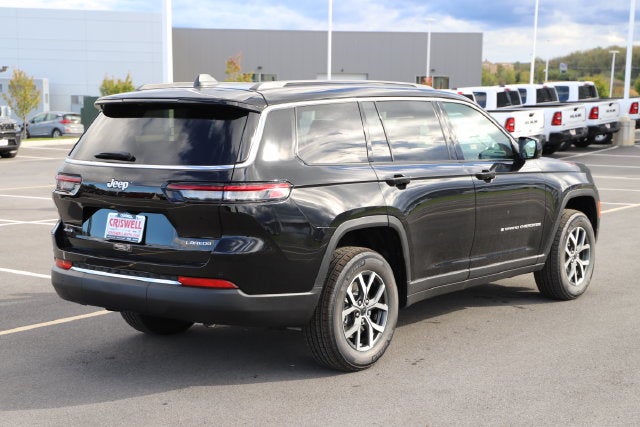 2027 Jeep Grand Cherokee GRAND CHEROKEE L LAREDO X 4X4