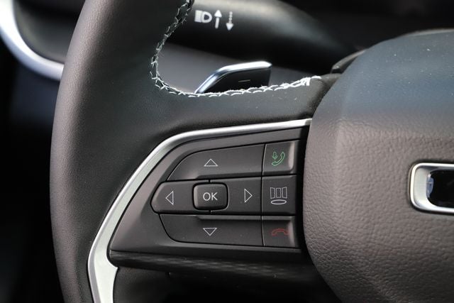 2026 Jeep Grand Cherokee GRAND CHEROKEE L LAREDO X 4X4