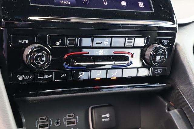 2026 Jeep Grand Cherokee GRAND CHEROKEE L LAREDO X 4X4