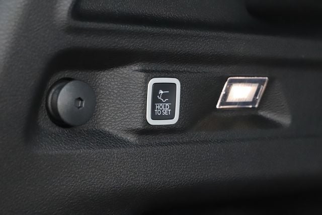 2026 Jeep Grand Cherokee GRAND CHEROKEE L LAREDO X 4X4