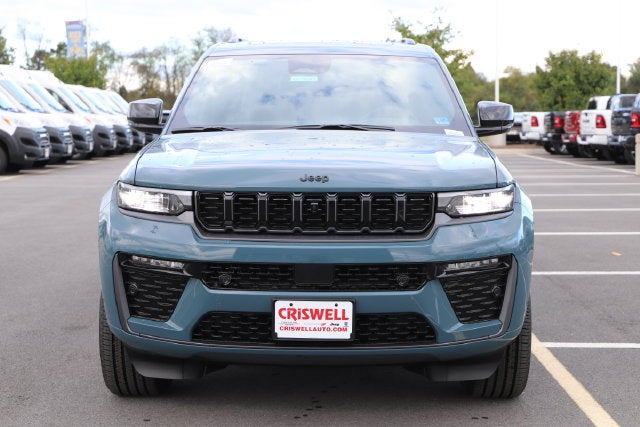 2027 Jeep Grand Cherokee GRAND CHEROKEE L LIMITED RESERVE 4X4