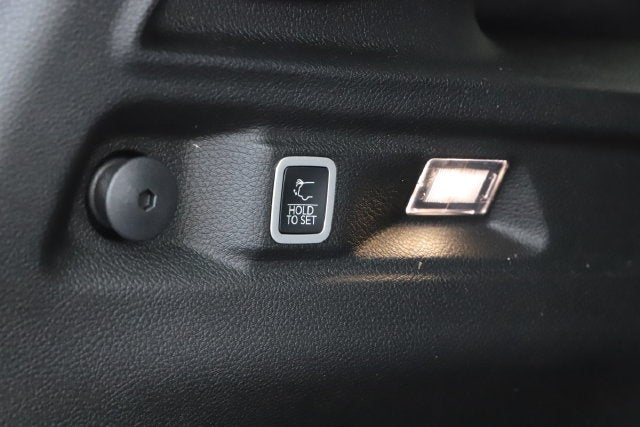 2027 Jeep Grand Cherokee GRAND CHEROKEE L LIMITED RESERVE 4X4