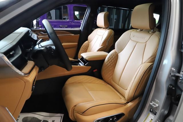 2026 Jeep Grand Cherokee GRAND CHEROKEE L SUMMIT 4X4