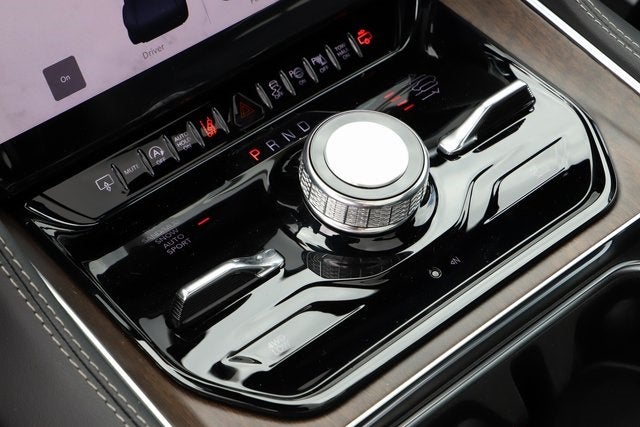 2024 Jeep Grand Wagoneer GRAND WAGONEER L 4X4