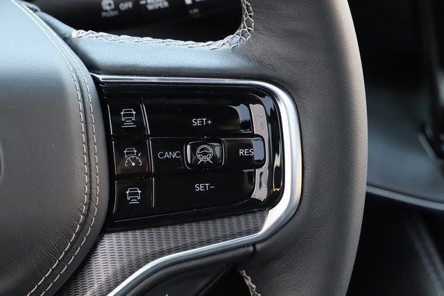 2024 Jeep Grand Wagoneer GRAND WAGONEER OBSIDIAN 4X4