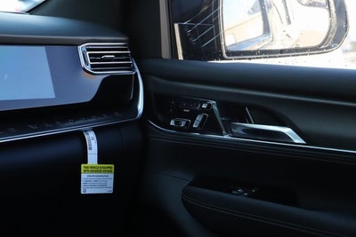 2024 Jeep Grand Wagoneer Series II