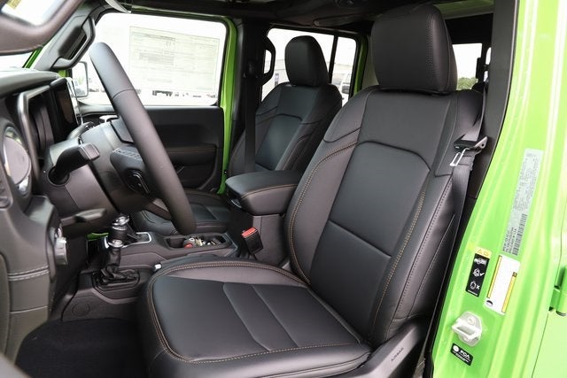 2025 Jeep Gladiator GLADIATOR HIGH TIDE 4X4