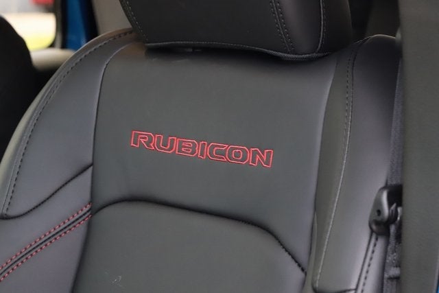 2025 Jeep Gladiator GLADIATOR RUBICON 4X4