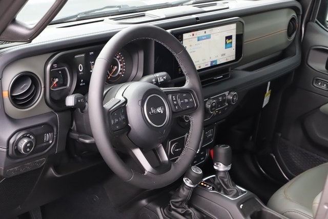 2025 Jeep Gladiator GLADIATOR MOJAVE 4X4