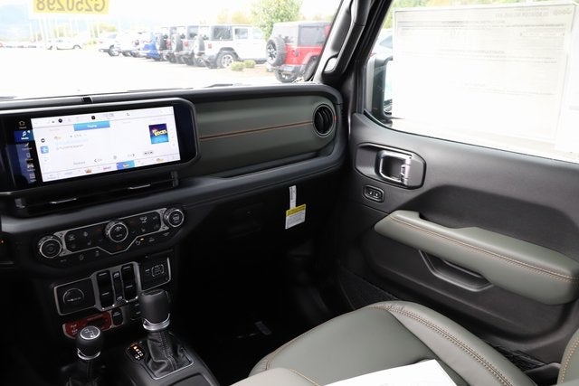 2025 Jeep Gladiator GLADIATOR MOJAVE 4X4