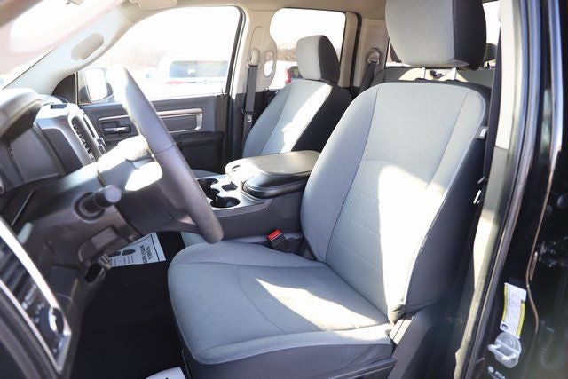 2024 RAM 1500 Classic SLT Quad Cab 4x4 6'4' Box