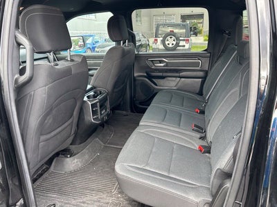 2022 RAM 1500 Big Horn Crew Cab 4x4 5'7' Box