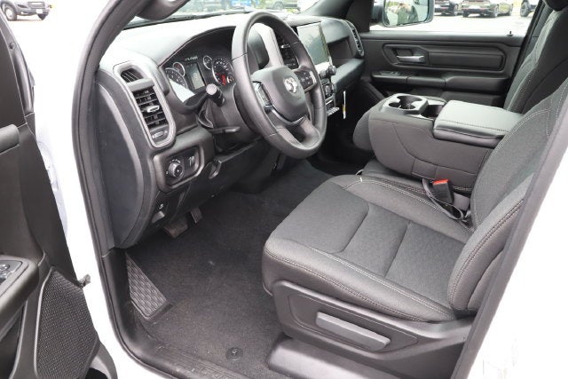 2027 RAM Ram 1500 RAM 1500 TRADESMAN CREW CAB 4X4 5'7' BOX