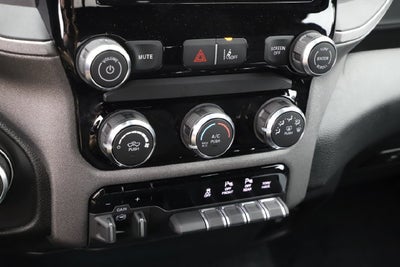 2027 RAM Ram 1500 RAM 1500 TRADESMAN CREW CAB 4X4 5'7' BOX