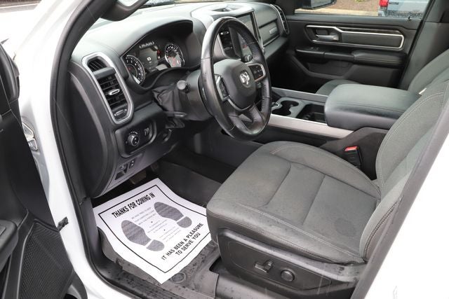 2022 RAM 1500 Big Horn Quad Cab 4x4 6'4' Box