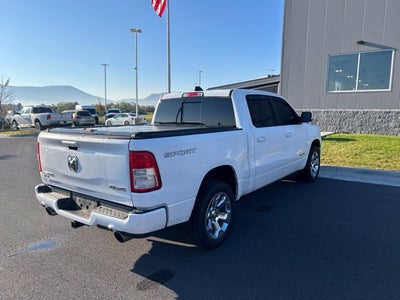 2022 RAM 1500 Big Horn Crew Cab 4x4 5'7' Box