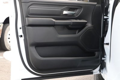 2026 RAM Ram 1500 RAM 1500 TRADESMAN CREW CAB 4X4 5'7' BOX