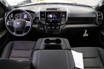 2026 RAM Ram 1500 RAM 1500 TRADESMAN CREW CAB 4X4 5'7' BOX