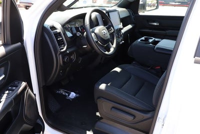 2026 RAM Ram 1500 RAM 1500 TRADESMAN CREW CAB 4X4 5'7' BOX