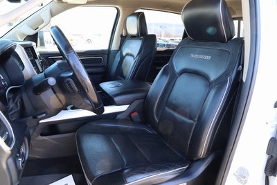 2019 RAM 1500 Laramie Crew Cab 4x4 5'7' Box