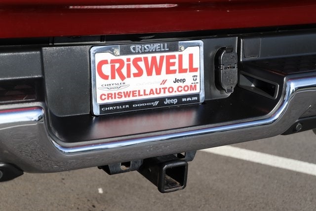 2020 RAM 1500 Laramie Crew Cab 4x4 5'7' Box