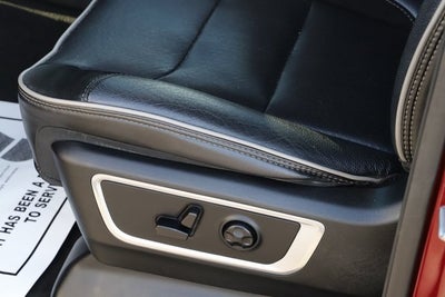 2020 RAM 1500 Laramie Crew Cab 4x4 5'7' Box