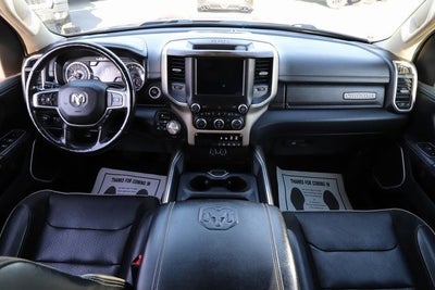 2020 RAM 1500 Laramie Crew Cab 4x4 5'7' Box