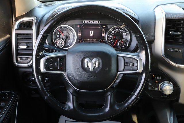 2020 RAM 1500 Laramie Crew Cab 4x4 5'7' Box