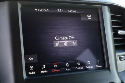 2020 RAM 1500 Laramie Crew Cab 4x4 5'7' Box