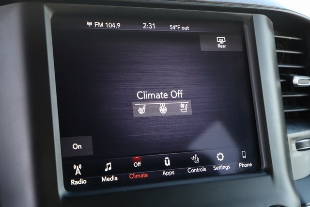 2020 RAM 1500 Laramie Crew Cab 4x4 5'7' Box