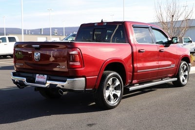 2020 RAM 1500 Laramie Crew Cab 4x4 5'7' Box