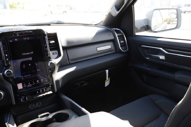 2027 RAM Ram 1500 RAM 1500 BIG HORN CREW CAB 4X4 6'4' BOX