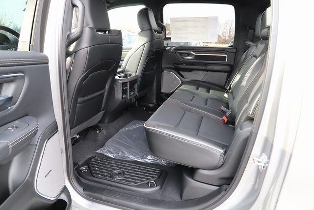 2026 RAM Ram 1500 RAM 1500 LARAMIE CREW CAB 4X4 6'4' BOX